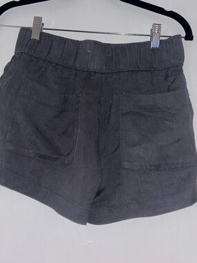 Rachel Zoe Charcoal High-Waist Elastic Shorts size xs inseam 3” rise 9”